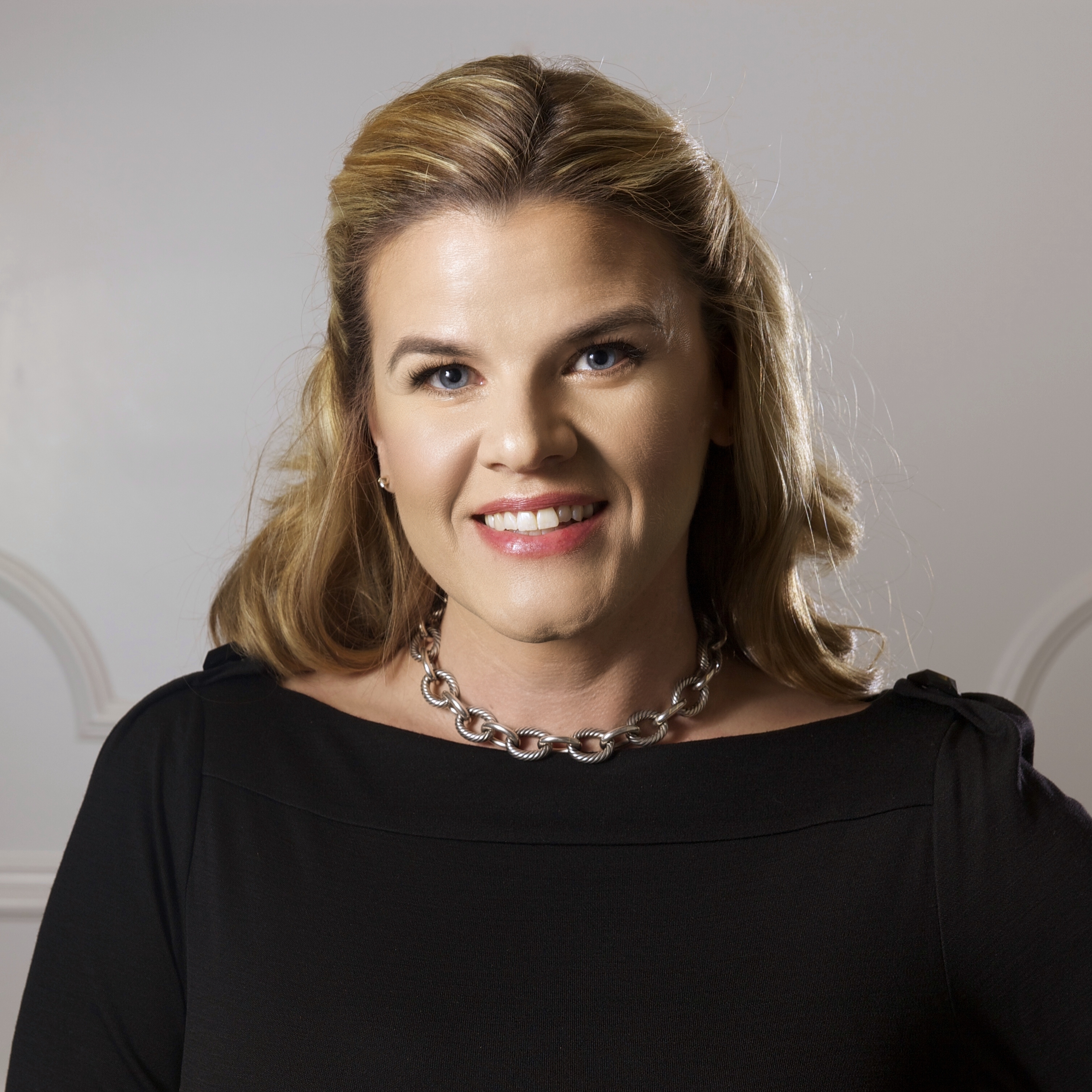 Headshot of Partner Erica Entsminger